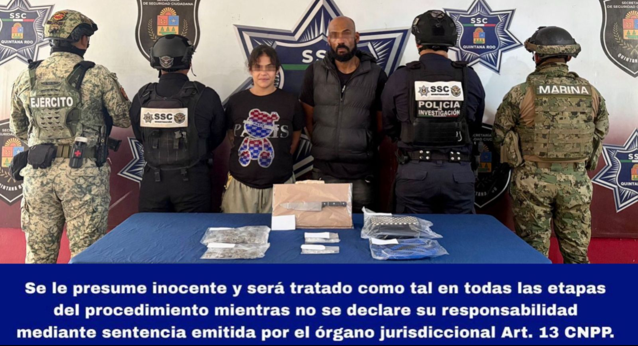 Alain “N” y Leydi “N”, quienes presuntamente intercambiaban envoltorios con droga frente a una motocicleta