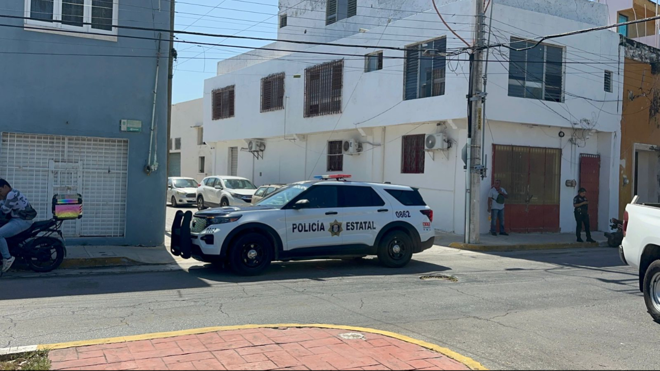 Autoridades cerraron la circulación y exhortaron a tomar vías alternas.