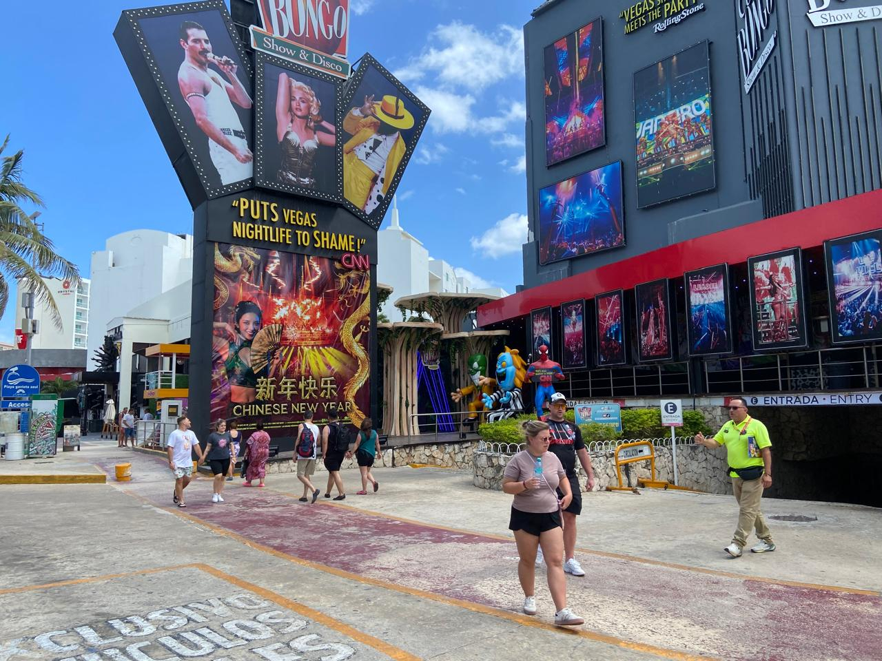 Autoridades y sector turístico reiteraron que no hay afectaciones en servicios, vuelos ni actividades en el Caribe Mexicano.