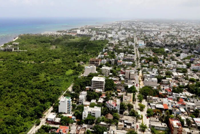 El libramiento de Playa del Carmen registra congestionamientos constantes en horas pico