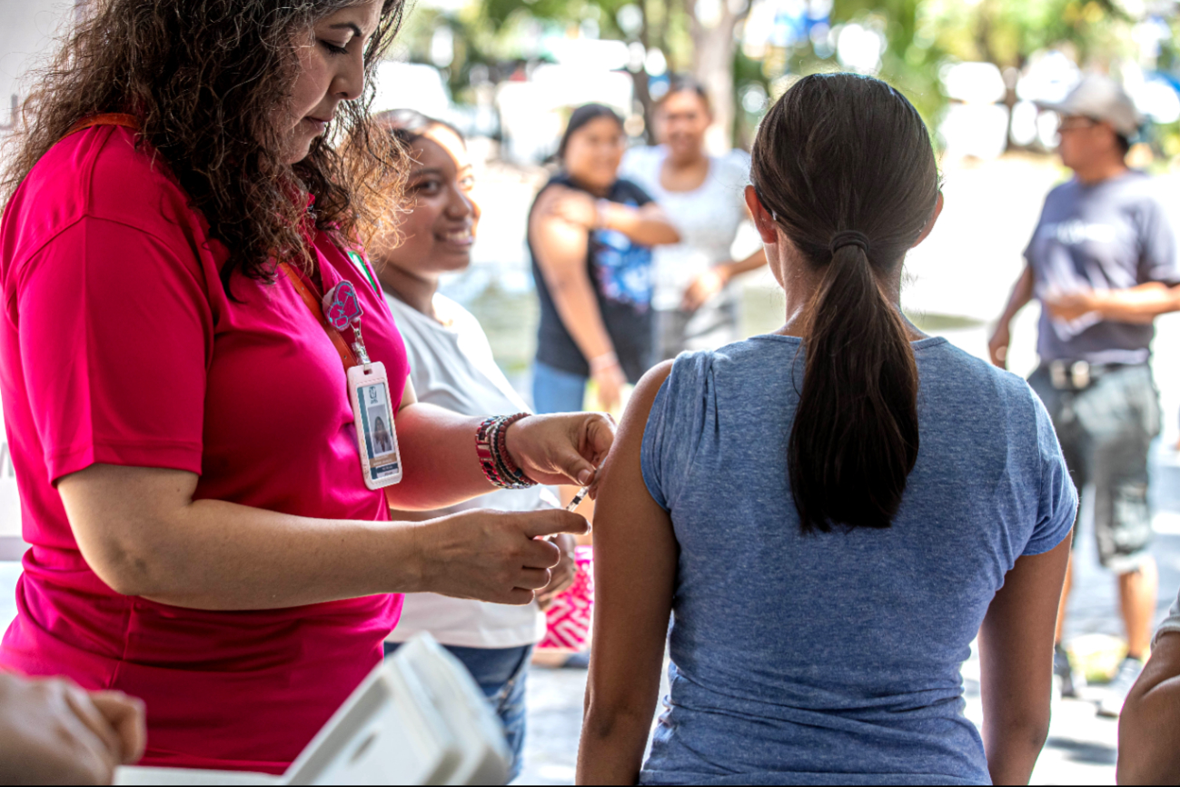 Exhortaron a las familias a proteger el derecho de los niños a la salud