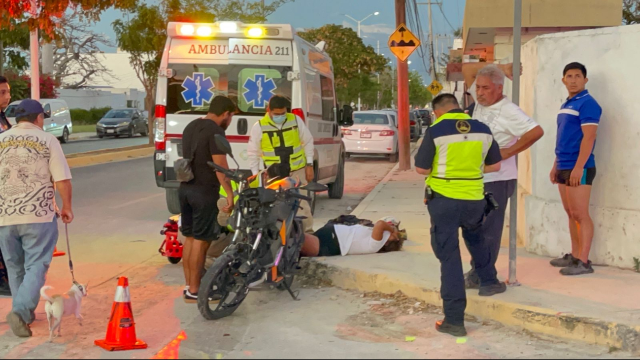 Paramédicos del Sistema de Atención Médica de Urgencias atendieron a las víctimas.