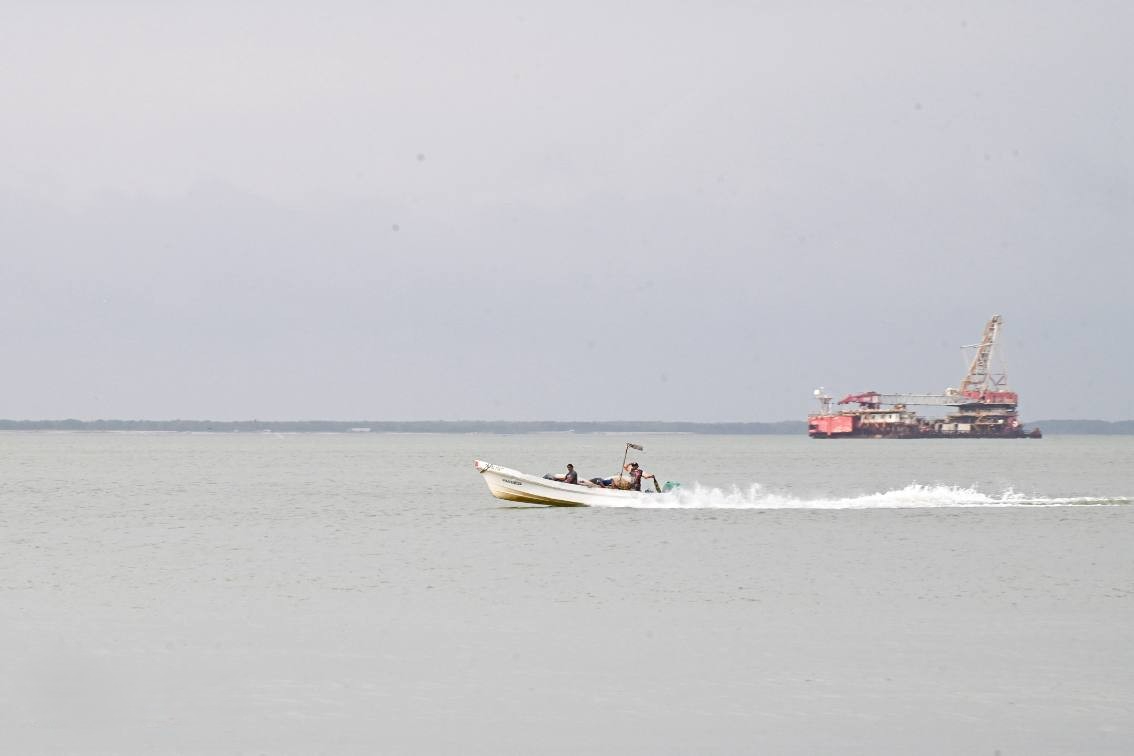 La pesca es irregular y con baja producción.