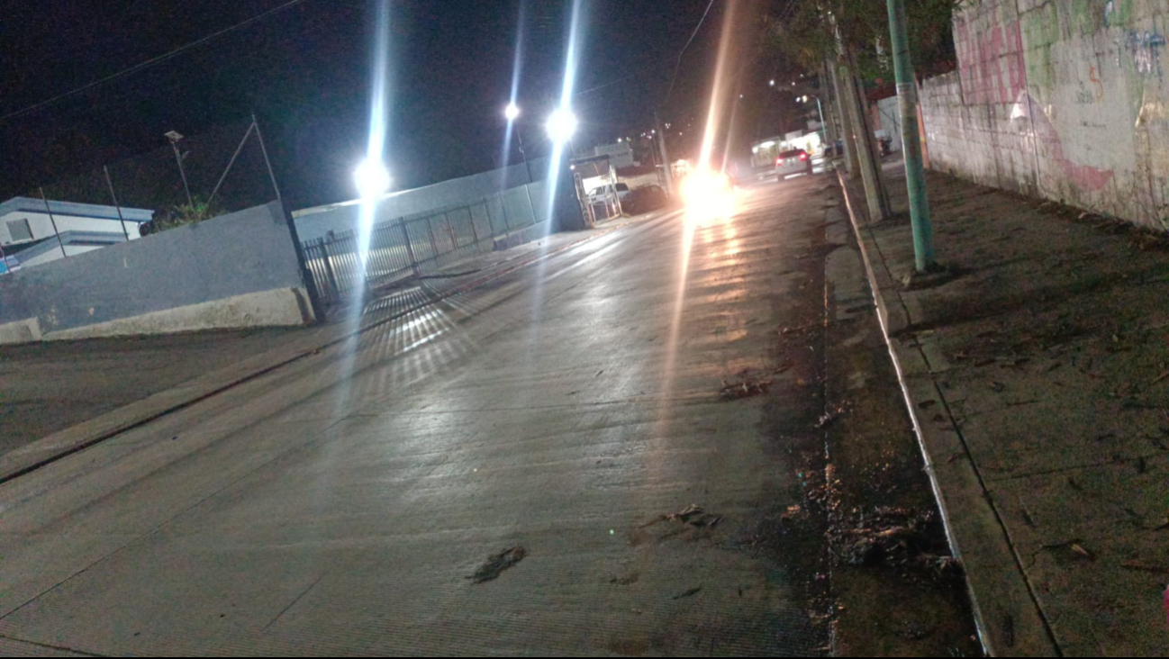 Vecinos de Plan Chac exigen paso peatonal y alumbrado