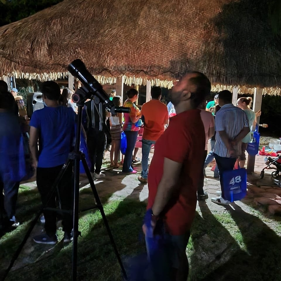 La actividad invita a dedicar 60 minutos a acciones positivas por el planeta.