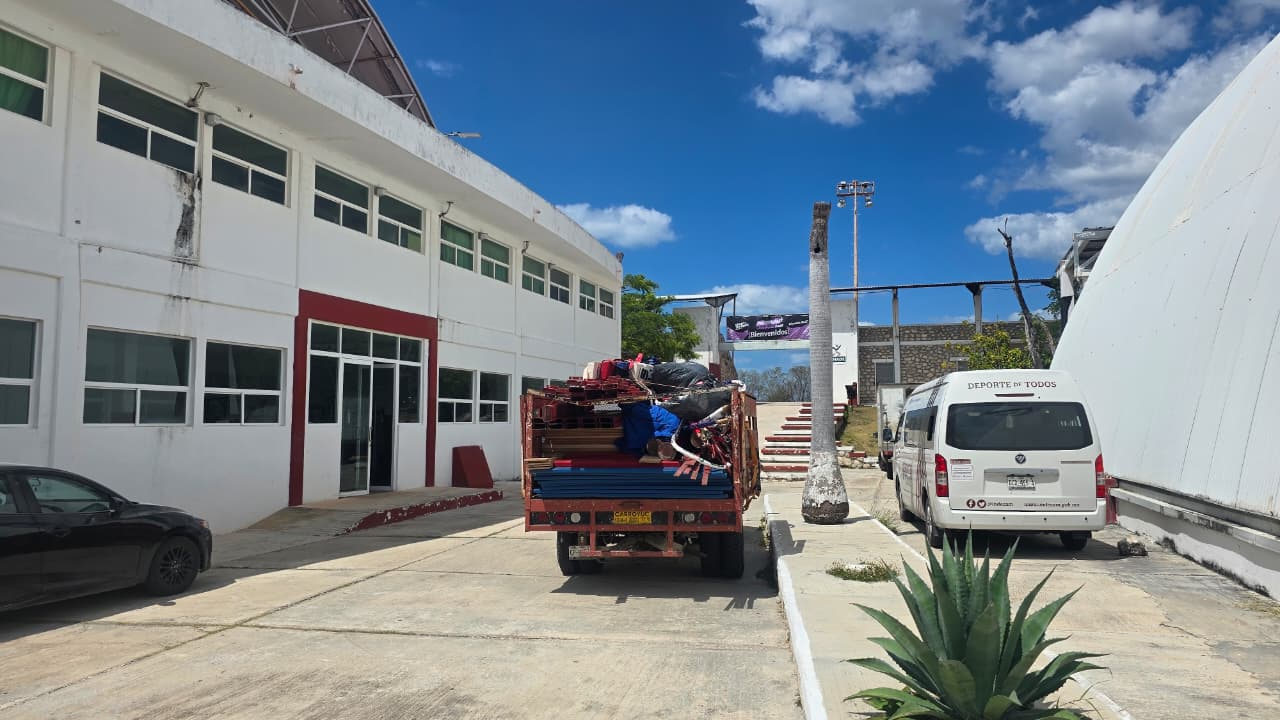 Se pagaron viáticos a personas ajenas al organismo.