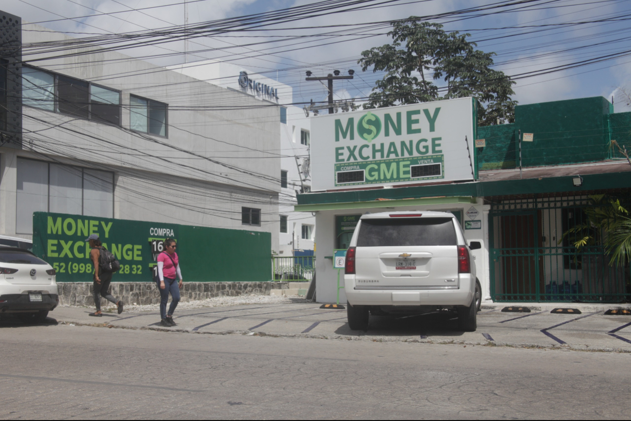 Esta disminución se puede adjudicar a la crisis económica que los paisanos y familiares que viven en Estados Unidos