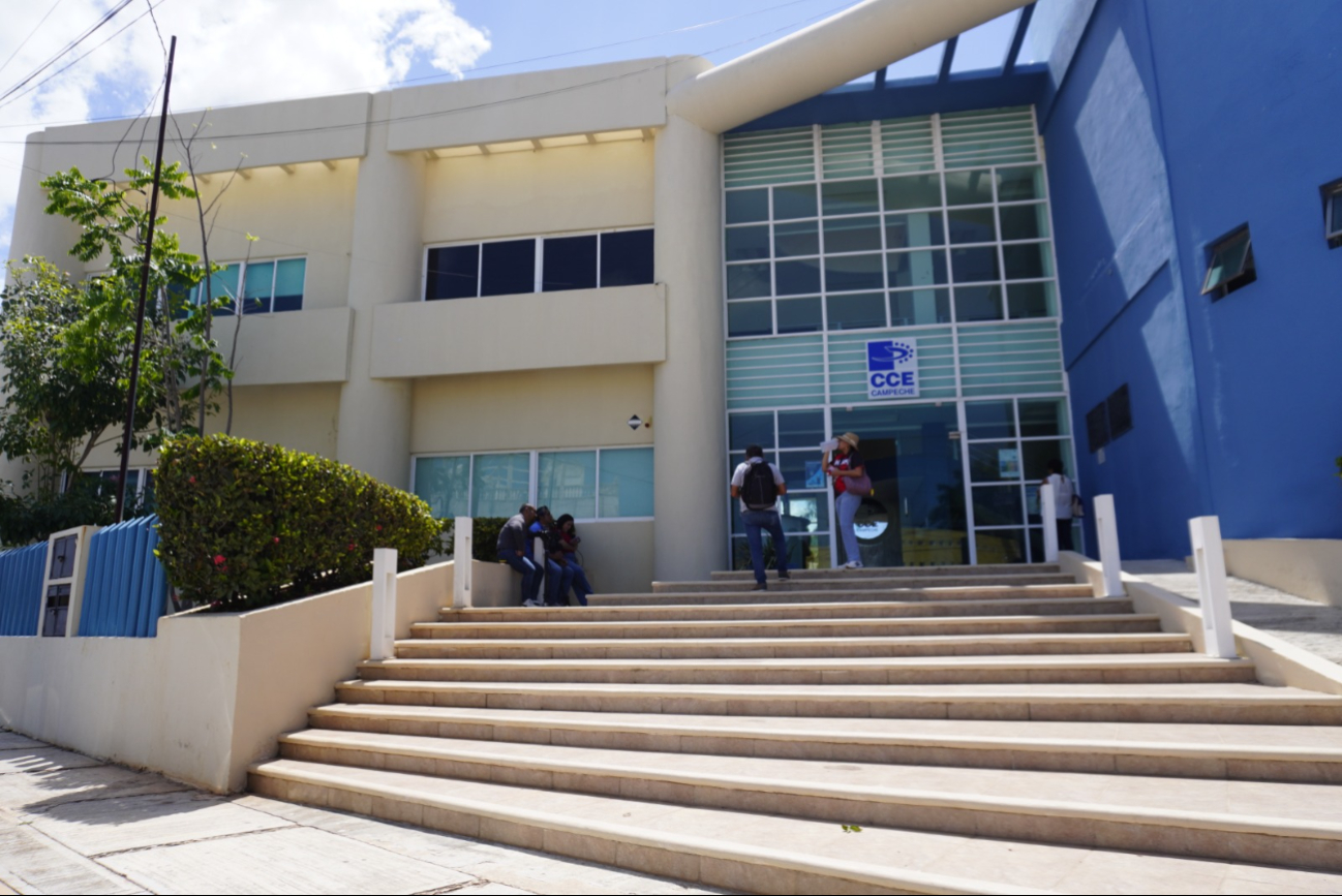 Brecha laboral persiste: mayoría de empleos formales son ocupados por hombres.