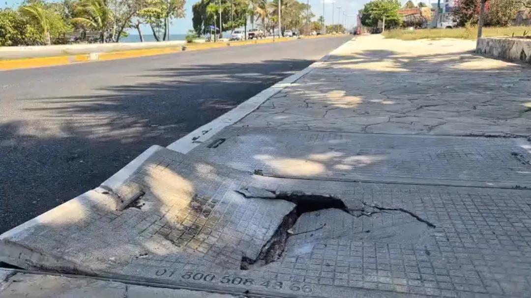 Vecinos alertan por registro en mal estado de la CFE en Champotón