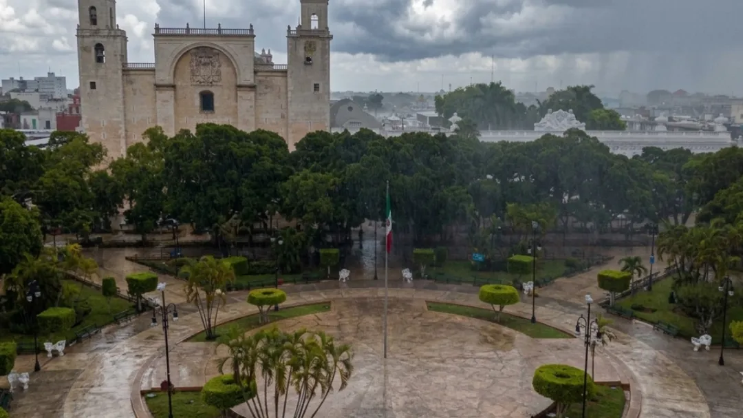 Protección Civil alerta por calor de 39 grados y lluvias dispersas en Yucatán