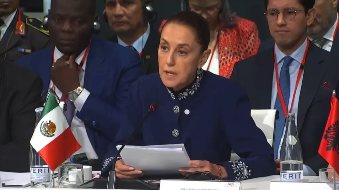 Claudia Sheinbaum Pardo presentó una visión de democracia centrada en el pueblo, la justicia social y la soberanía.