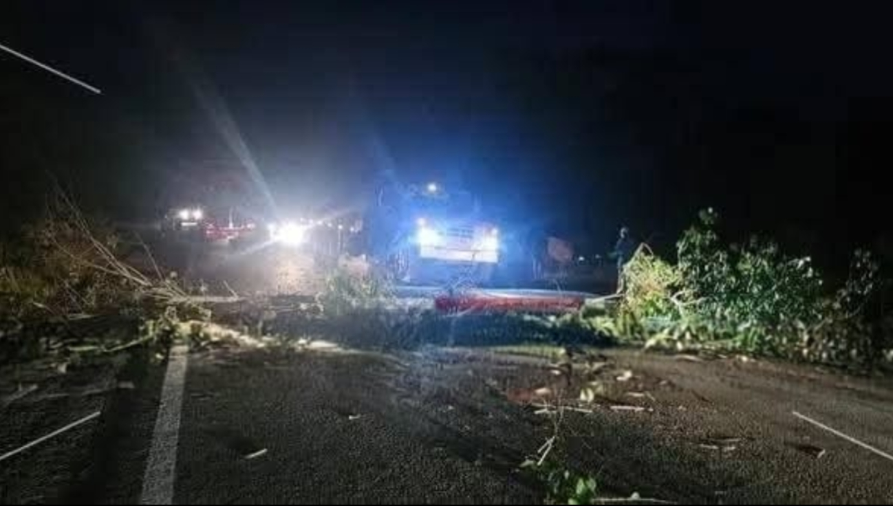 La comunidad acusa fallas en un transformador reparado por la Comisión Federal de Electricidad.