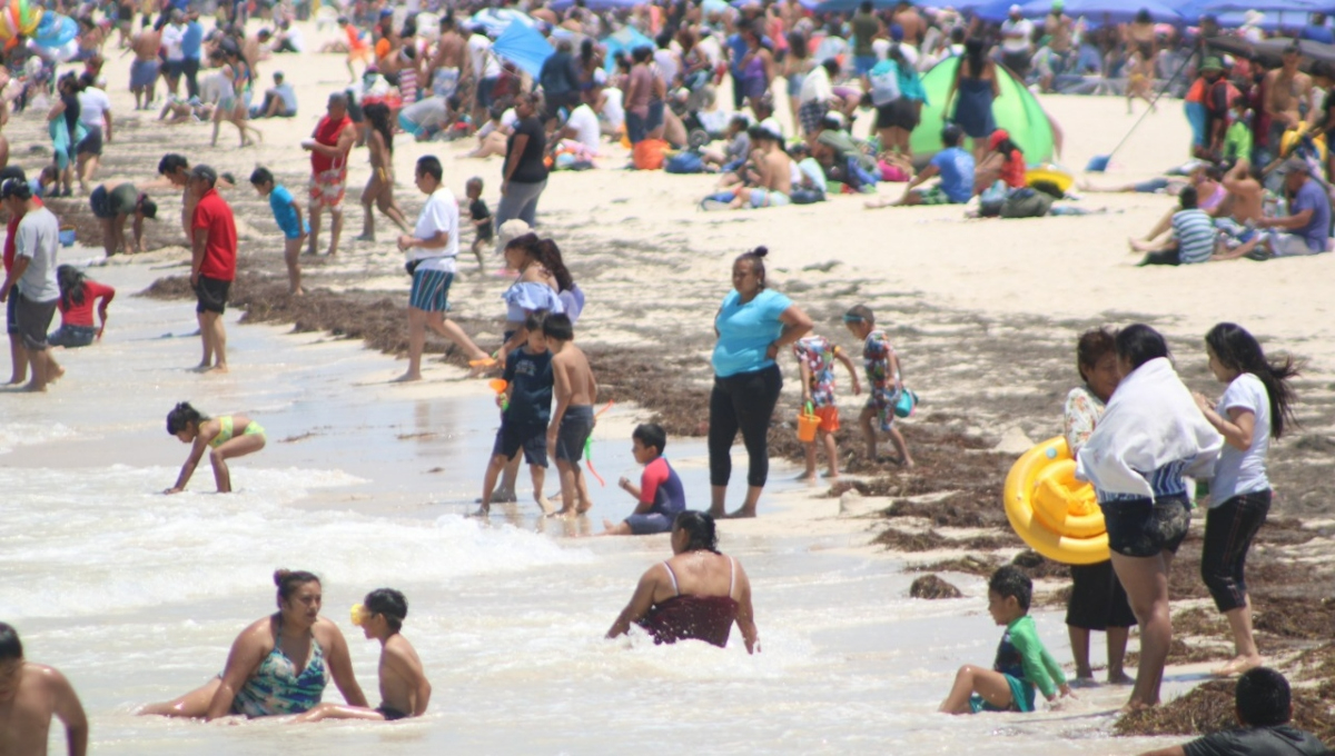Elementos de la Policía Municipal implementaron un operativo vial que incluyó cierres parciales de calles