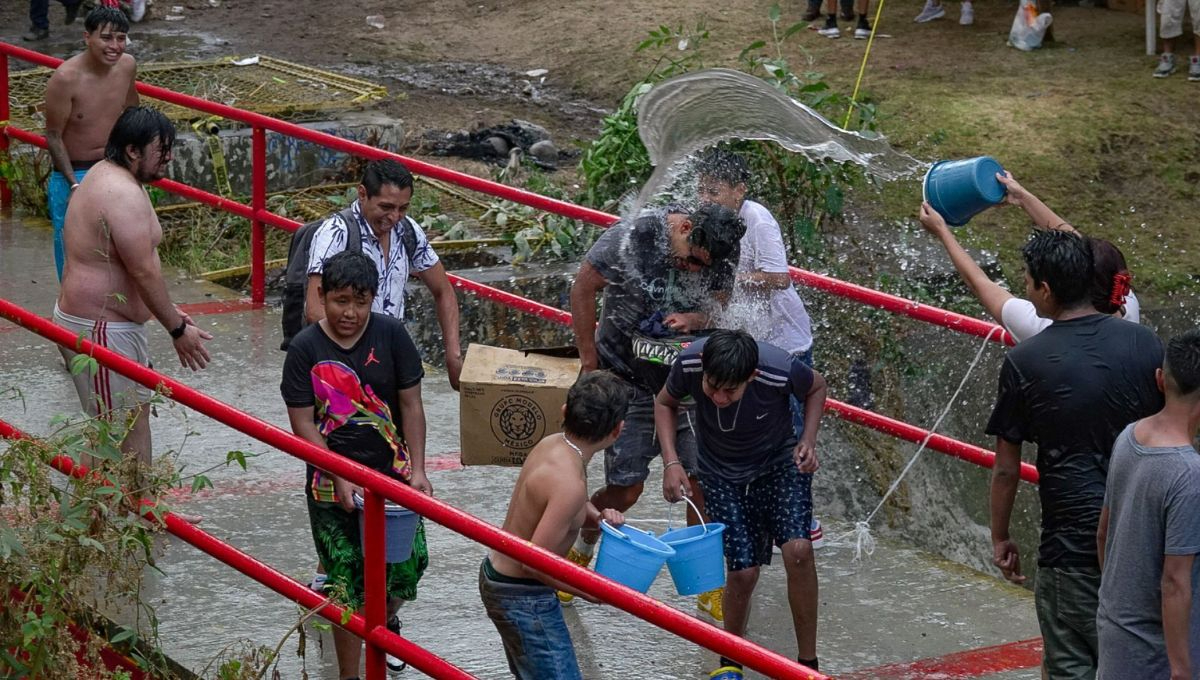 Las autoridades capitalinas exhortaron a la población a evitar estas prácticas durante el Sábado de Gloria