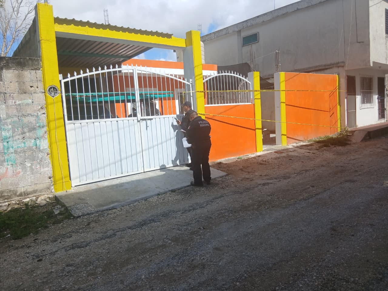 Hallan muerto a mototaxista en vivienda de la colonia Centro