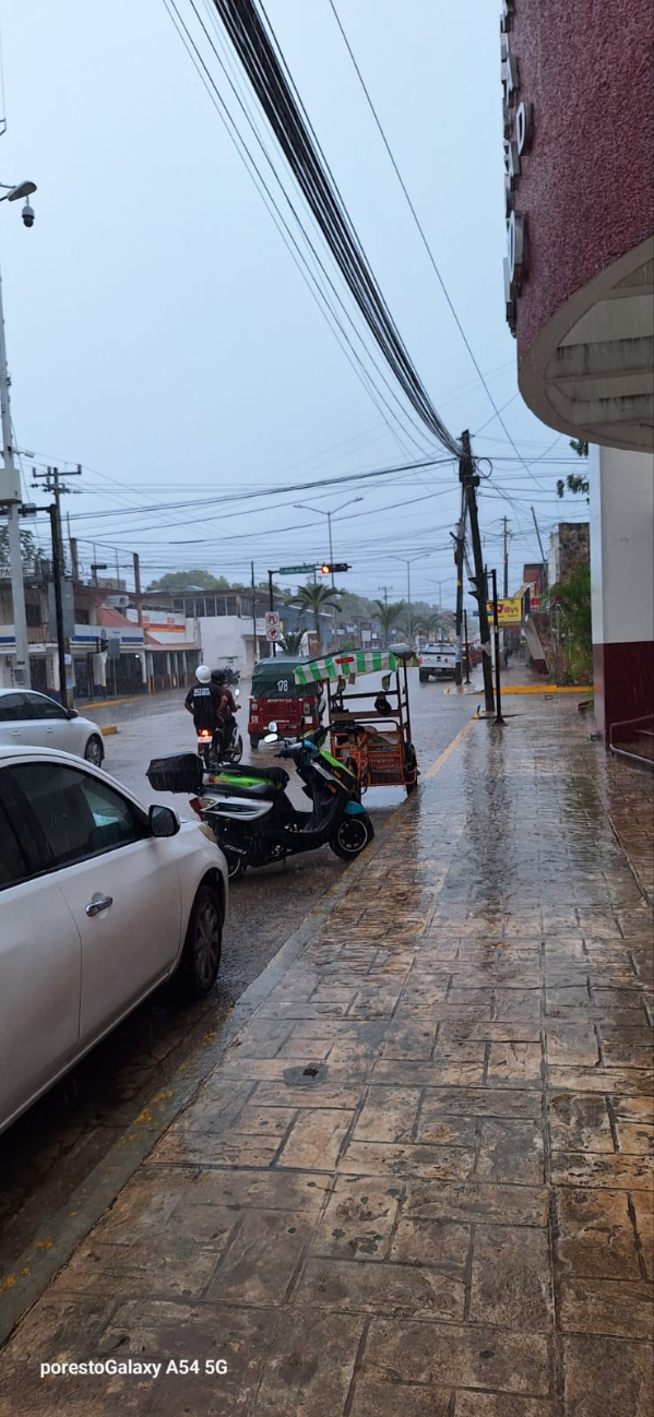 Hace solo unos días también se reportaron inundaciones en varias comunidades