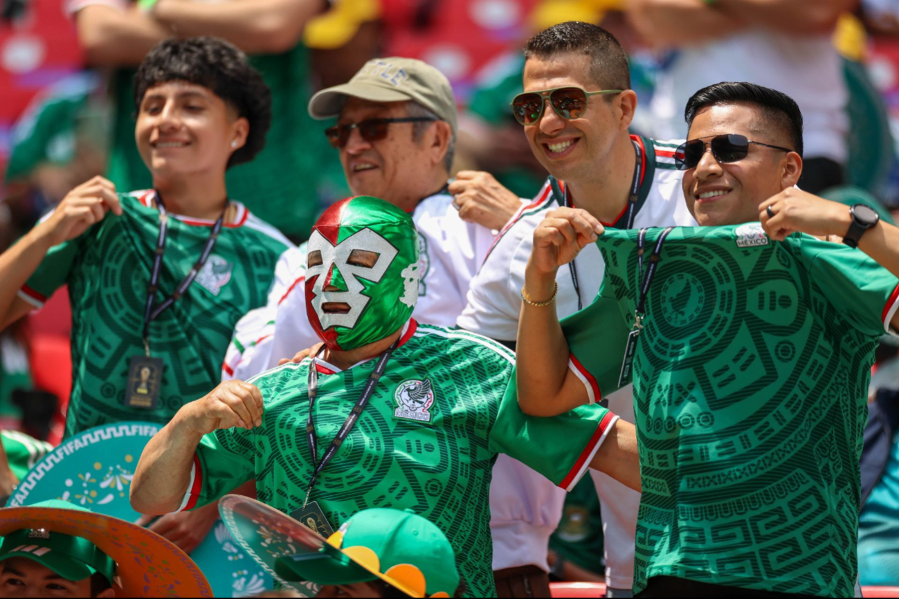 México abre el telón