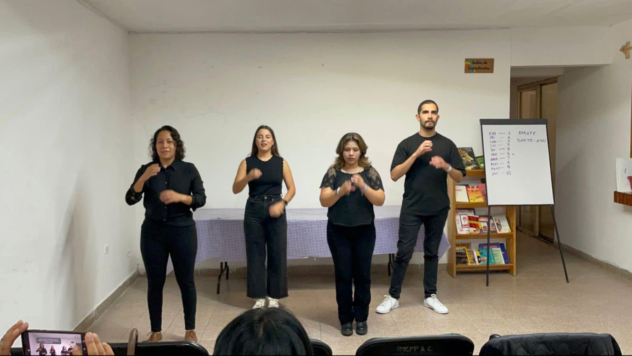 Solo existen 10 especialistas de la Lengua de Señas Mexicana en Benito  Juárez, lo que restringe las posibilidades de empleo formal.