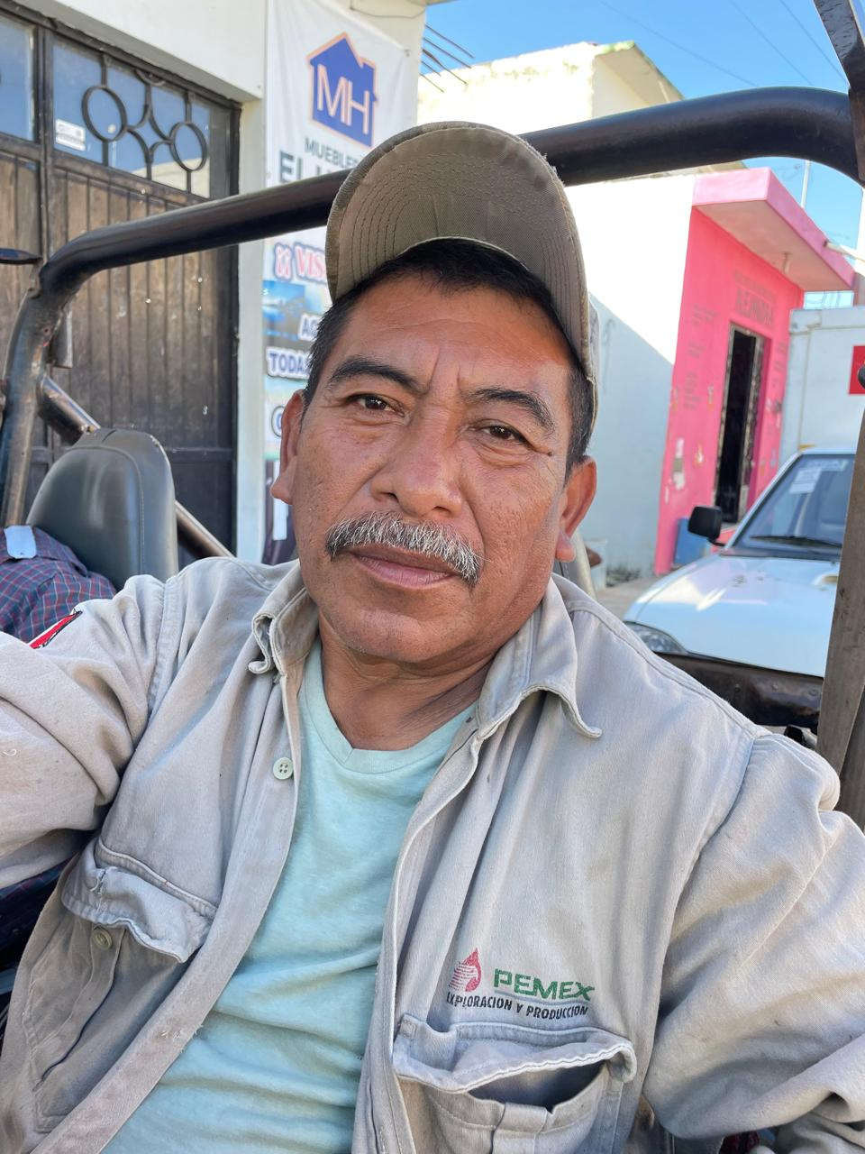 El apicultor maya José Manuel Poot Chan denunció un grave ecocidio y la muerte de más de 40 colmenas de abejas en predios cercanos a la comunidad menonita de Sierra Verde.
