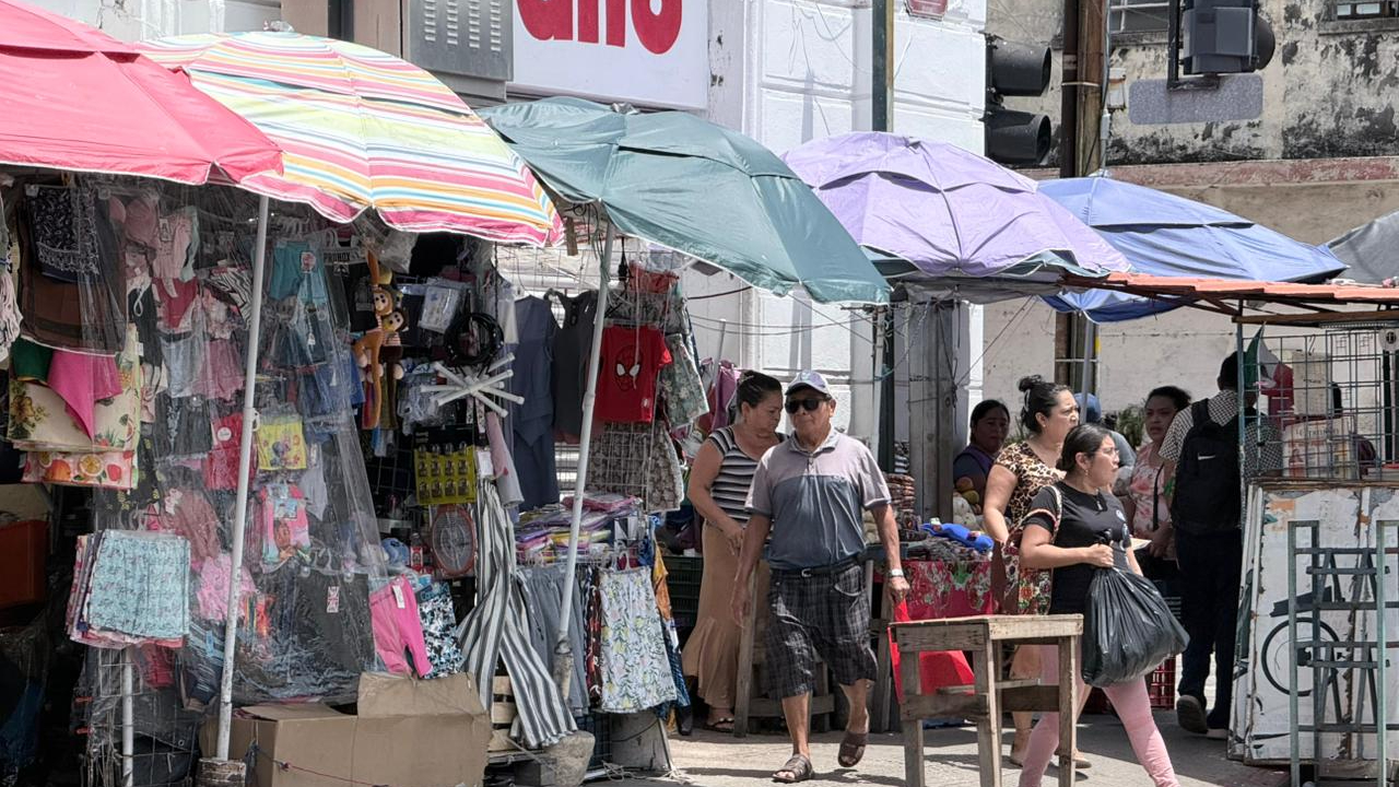 Reubicación de vendedores en el Centro de Mérida busca ordenar movilidad