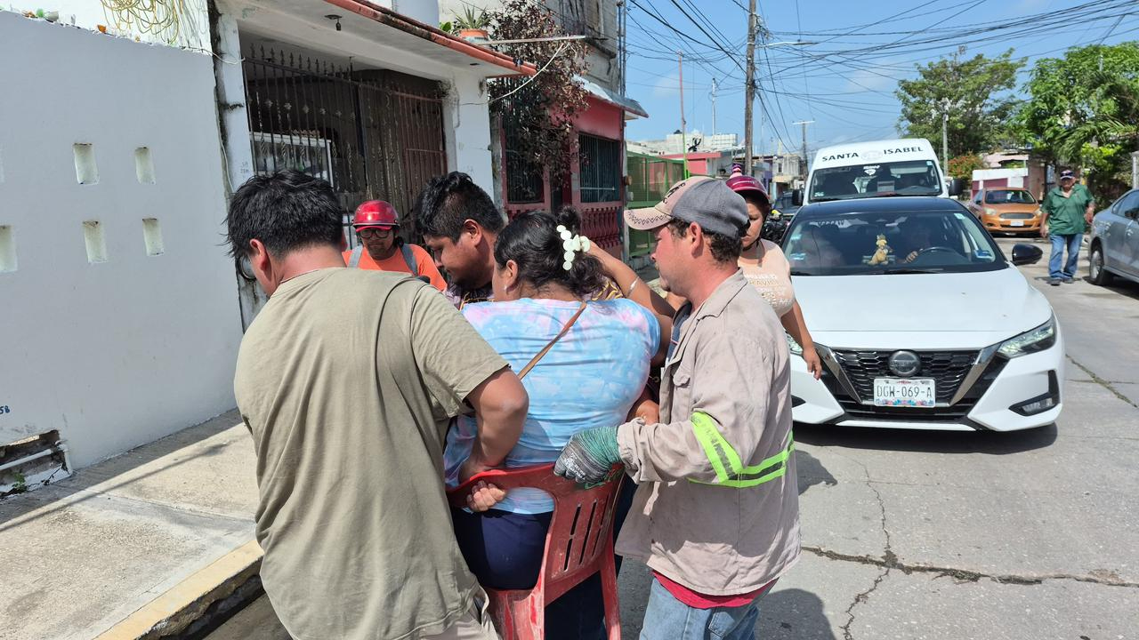 Una de las afectadas perdió momentáneamente el conocimiento.