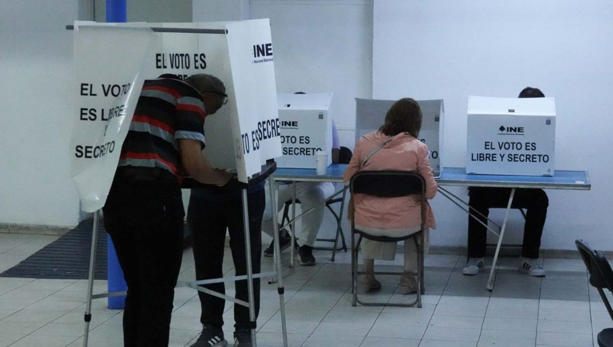 Como parte del proceso, también se habilitarán 15 casillas especiales con 60 urnas electrónicas