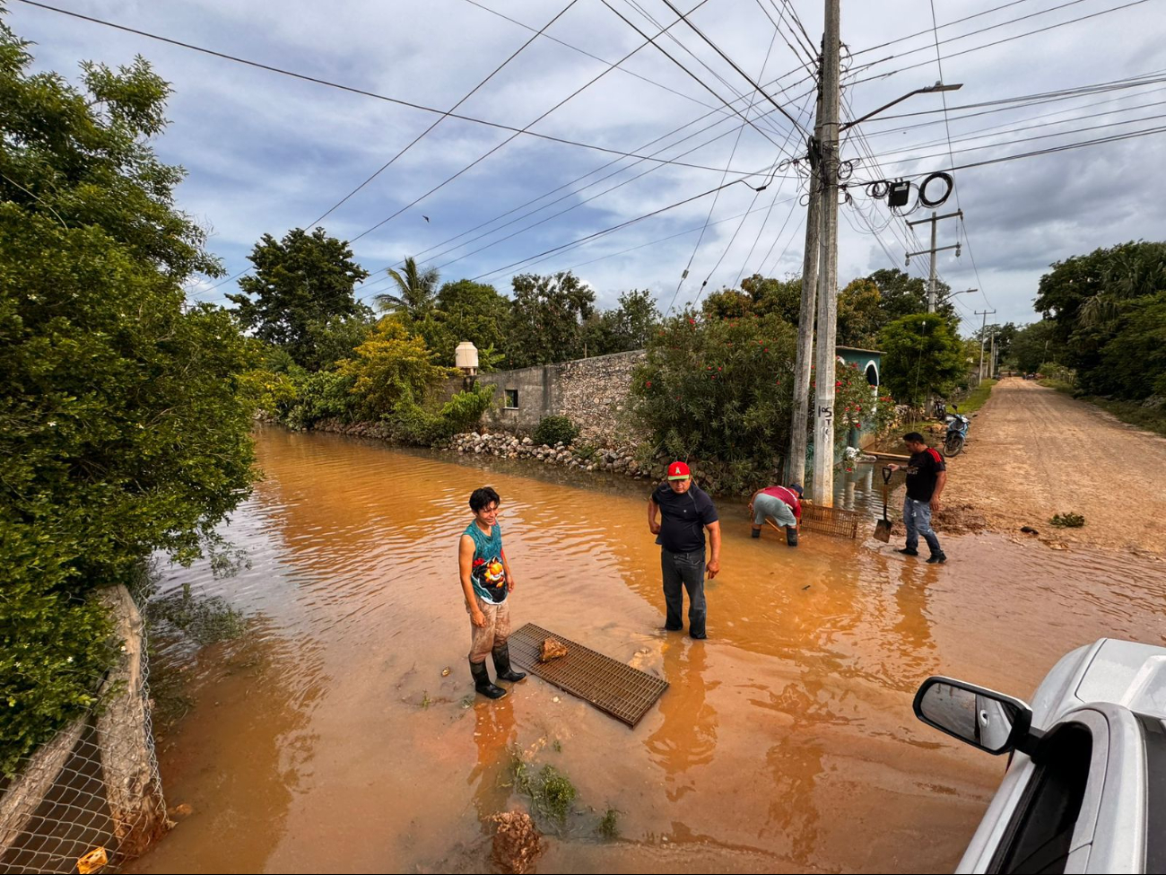 Inundaciones afectan 10 viviendas en San Francisco Suc Tuc