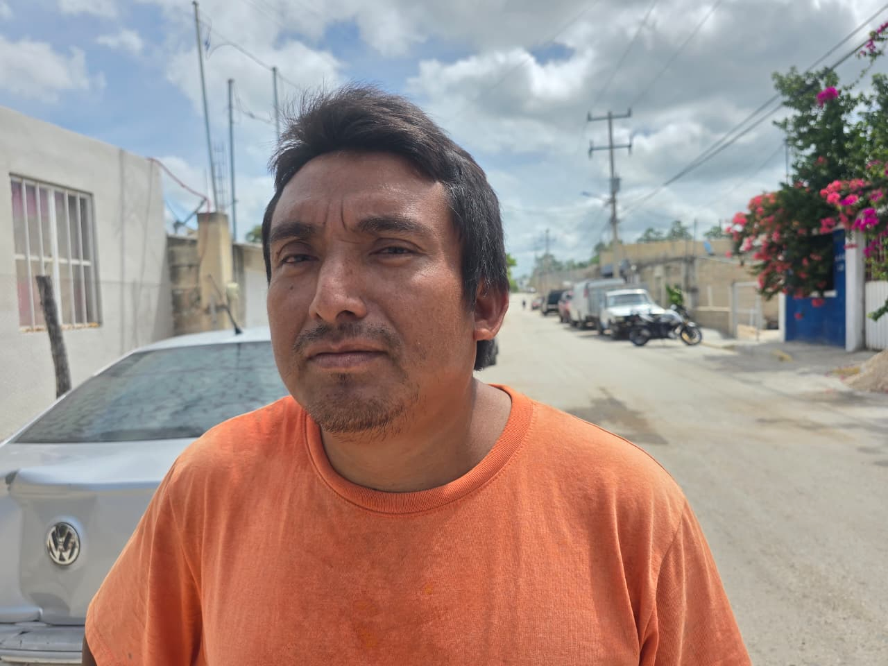 Comerciantes reportan pérdidas económicas por falta de refrigeración.