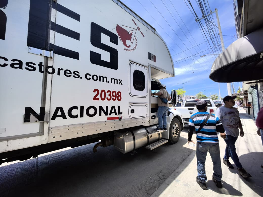 Cuestionan presuntos permisos para operar en la ciudad.