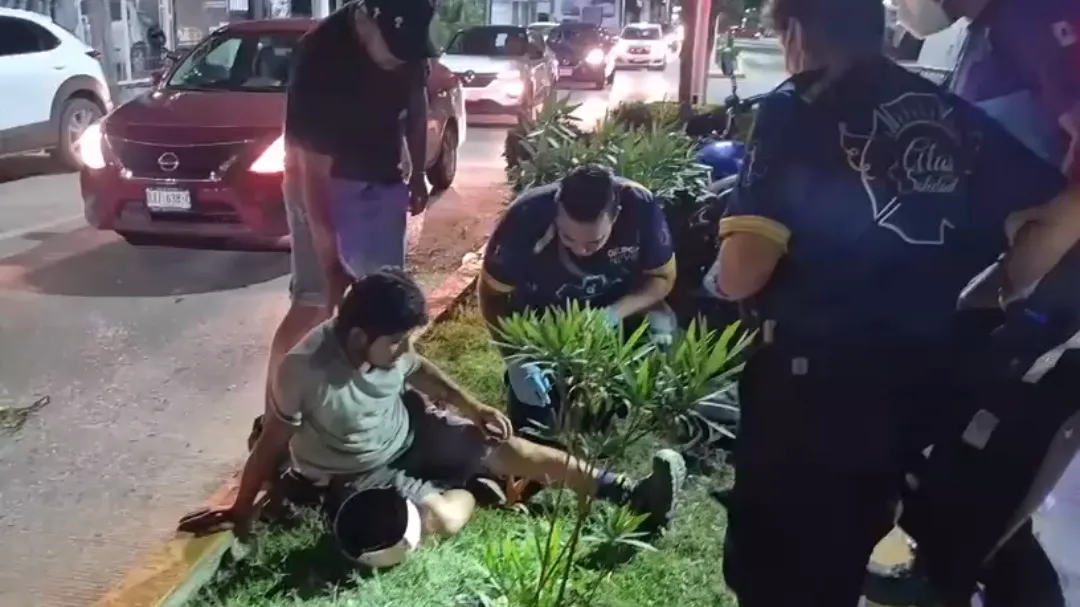 Grupo Nova brinda atención prehospitalaria al motociclista.