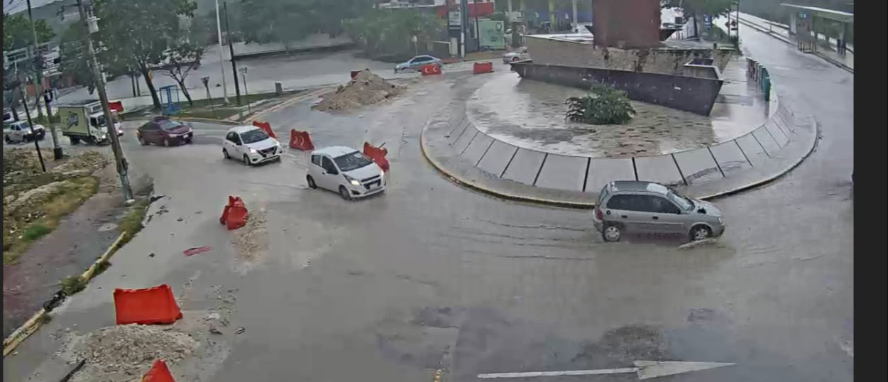 La avenida López Portillo fue uno de los puntos con mayor riesgo.