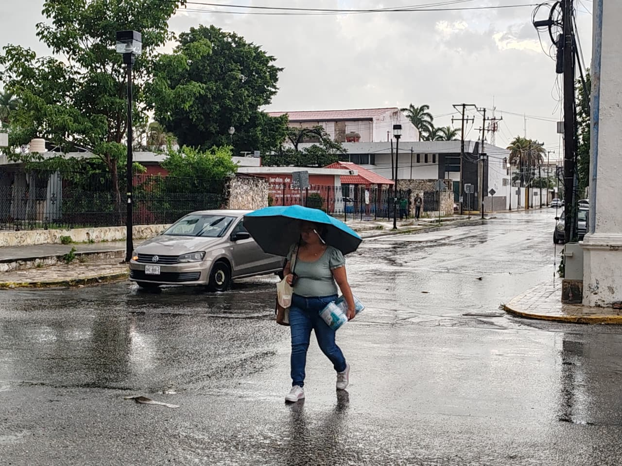 Se prevé que las lluvias se desplacen hacia el sur de Champotón y Ciudad del Carmen.