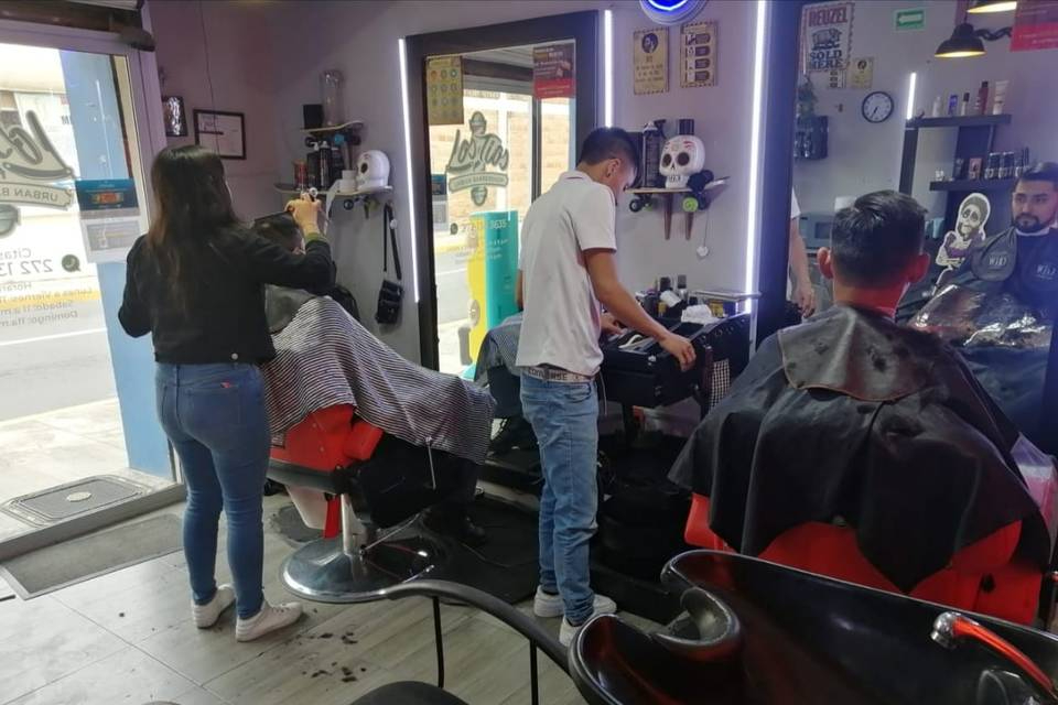 Los cursos de belleza, panadería y confección son los más demandados.