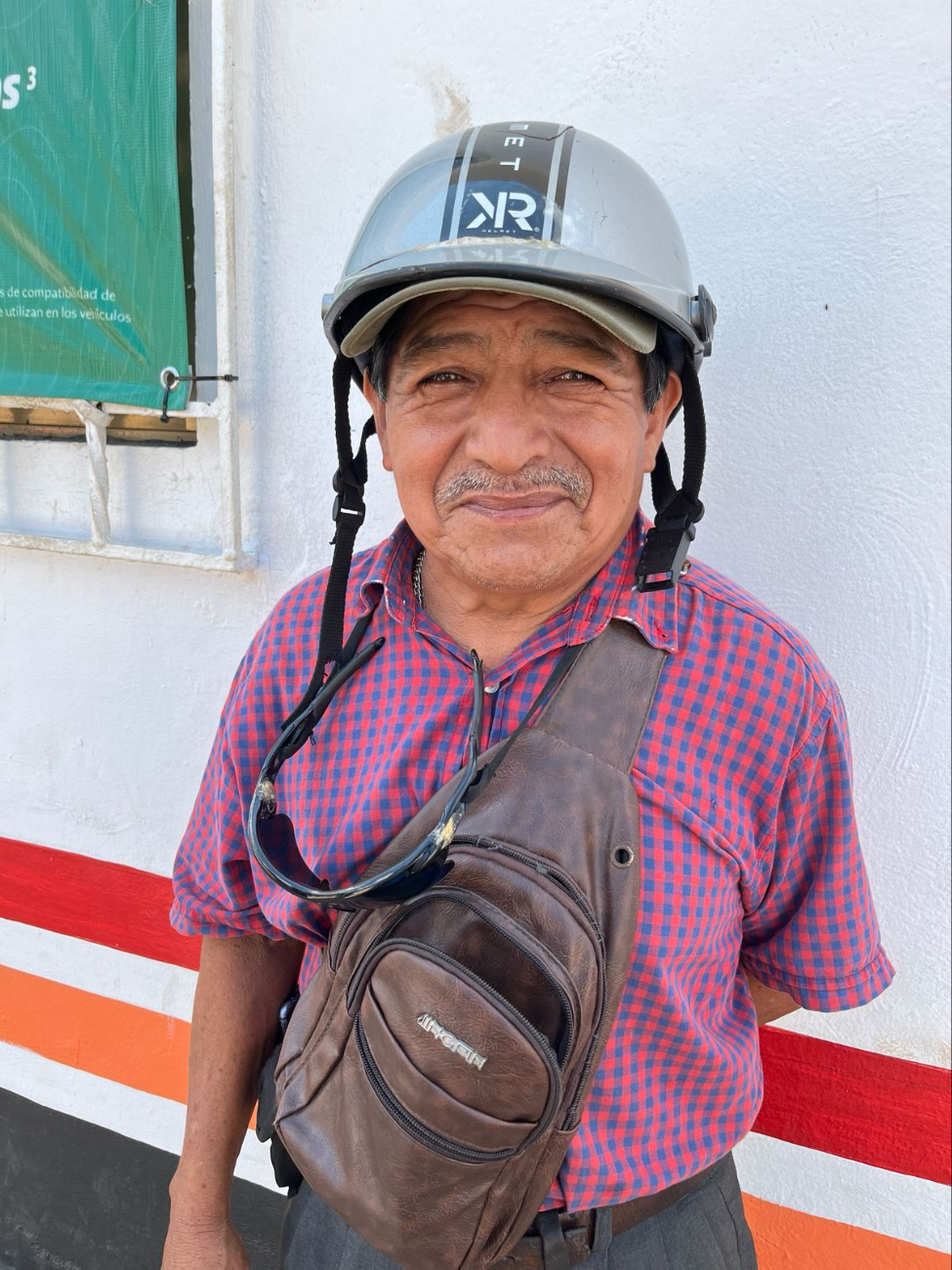 Jesús Antonio May Cabrera asegura que los mototaxistas pioneros han sido desplazados.