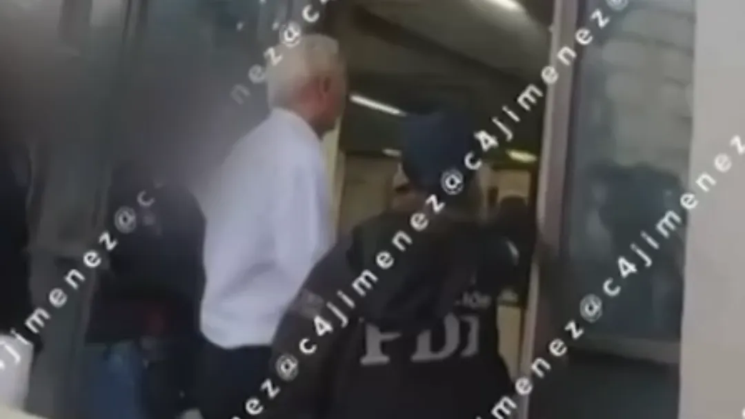 Rodríguez Padilla fue trasladado en calidad de detenido a la Fiscalía General de Justicia de la CDMX.