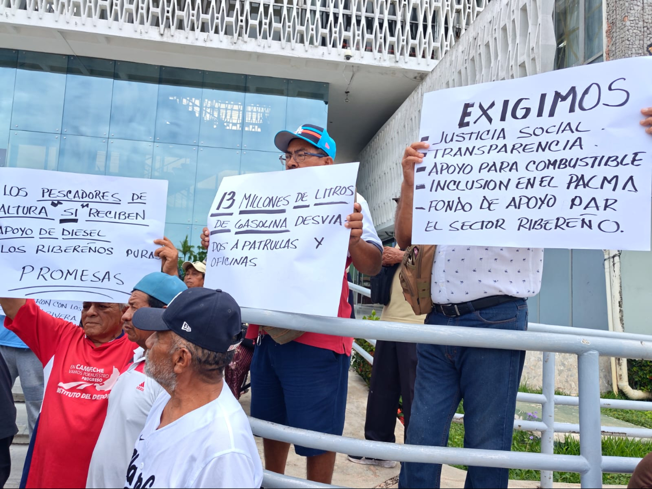 ASF y Safin bajo demanda de pescadores por destino de recursos de Pemex