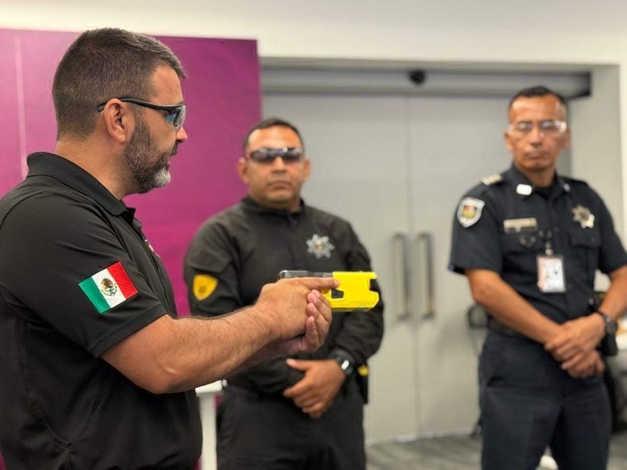 Dieciséis dispositivos fueron entregados a corporaciones de centros  vacacionales para atender intervenciones de riesgo.-