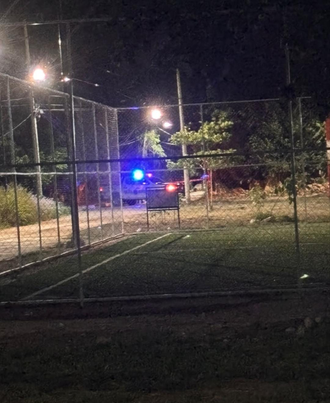 Los hechos ocurrieron alrededor de las 23:00 horas en la calle Lázaro Cárdenas, cerca del estadio Salvador Alvarado.