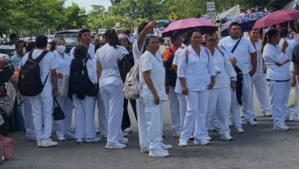Enfermeros del Hospital O'Horán piden cubrir vacantes faltantes
