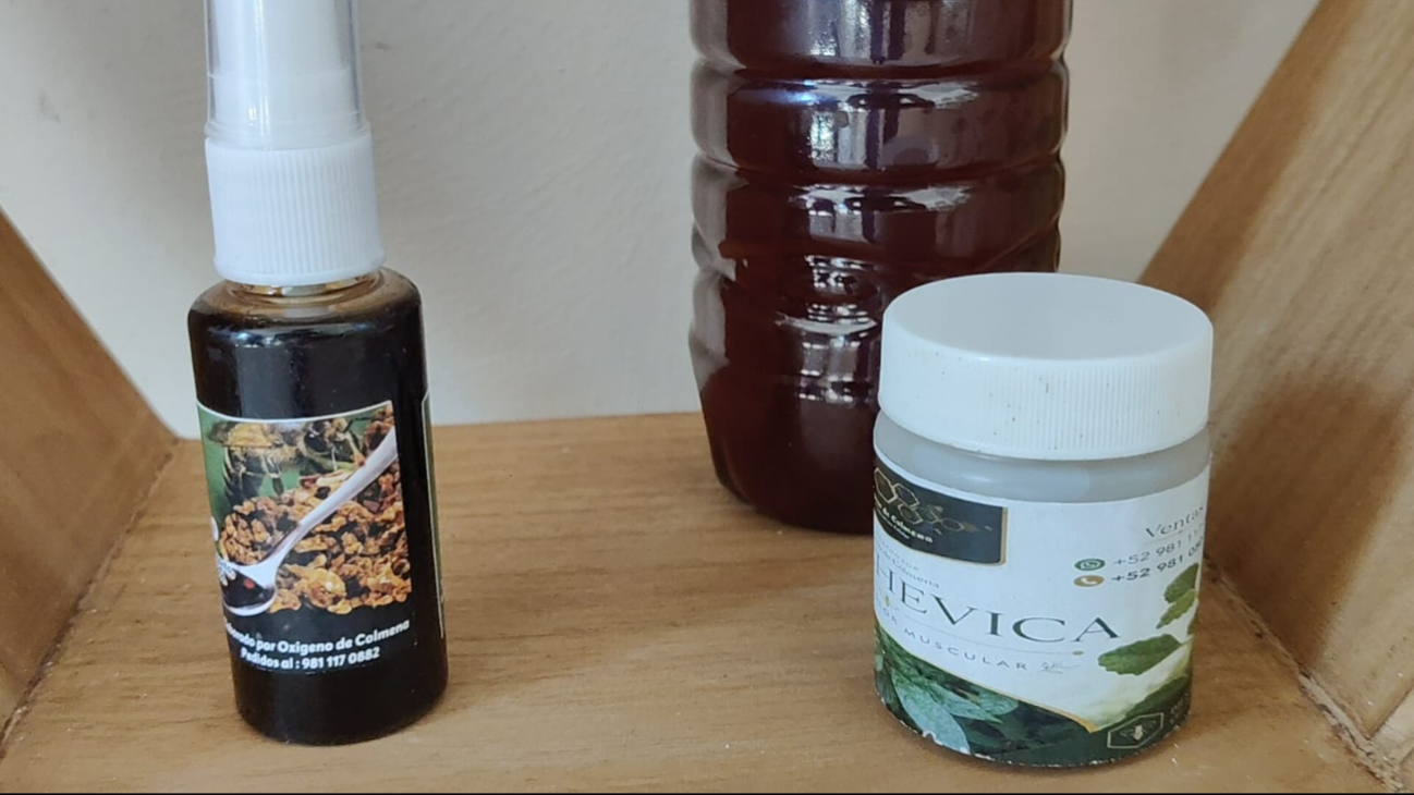 En el proceso emplean cinco productos apícolas, incluyendo propóleo y ungüentos naturales.