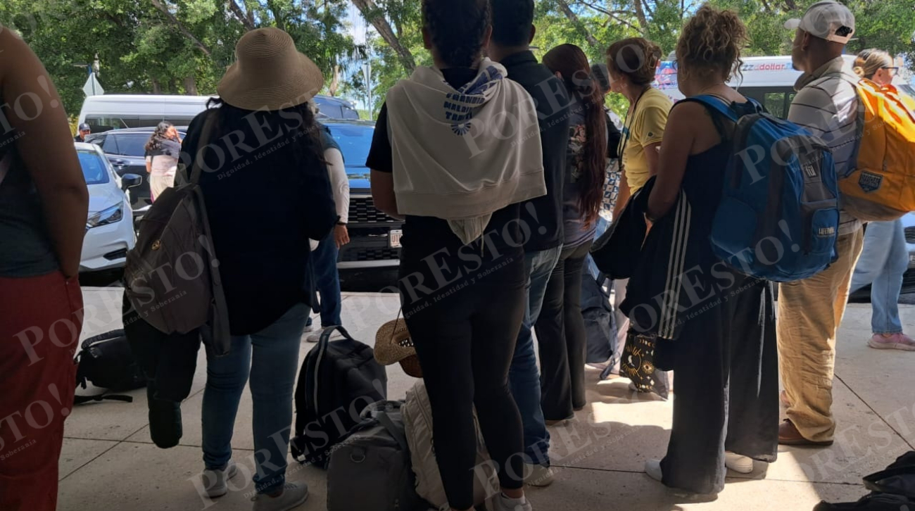 Visitantes colombianos manifestaron su enojo contra los prestadores de servicios