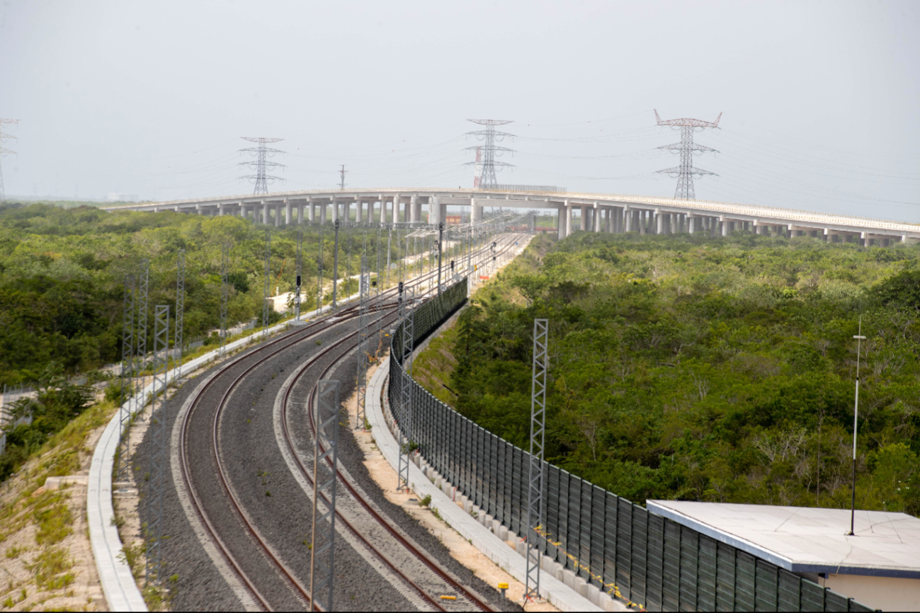 Autoridades destacaron que el sitio tendrá una superficie de 60.70 hectáreas y acceso a las carreteras 180 y 307, así como cercanía con el aeropuerto y el Tren Maya.