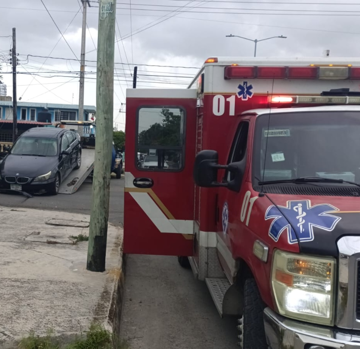 Los cuerpos de auxilio confirmaron que no hubo personas lesionadas.