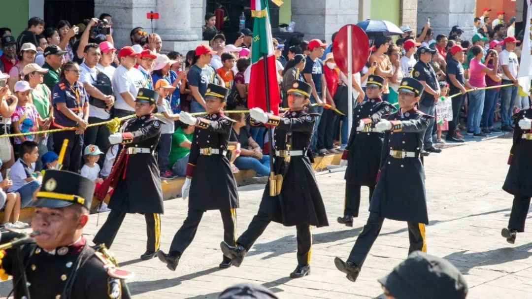 Desfile Cívico-Militar EN VIVO hoy 16 de septiembre desde el Centro Histórico de Mérida