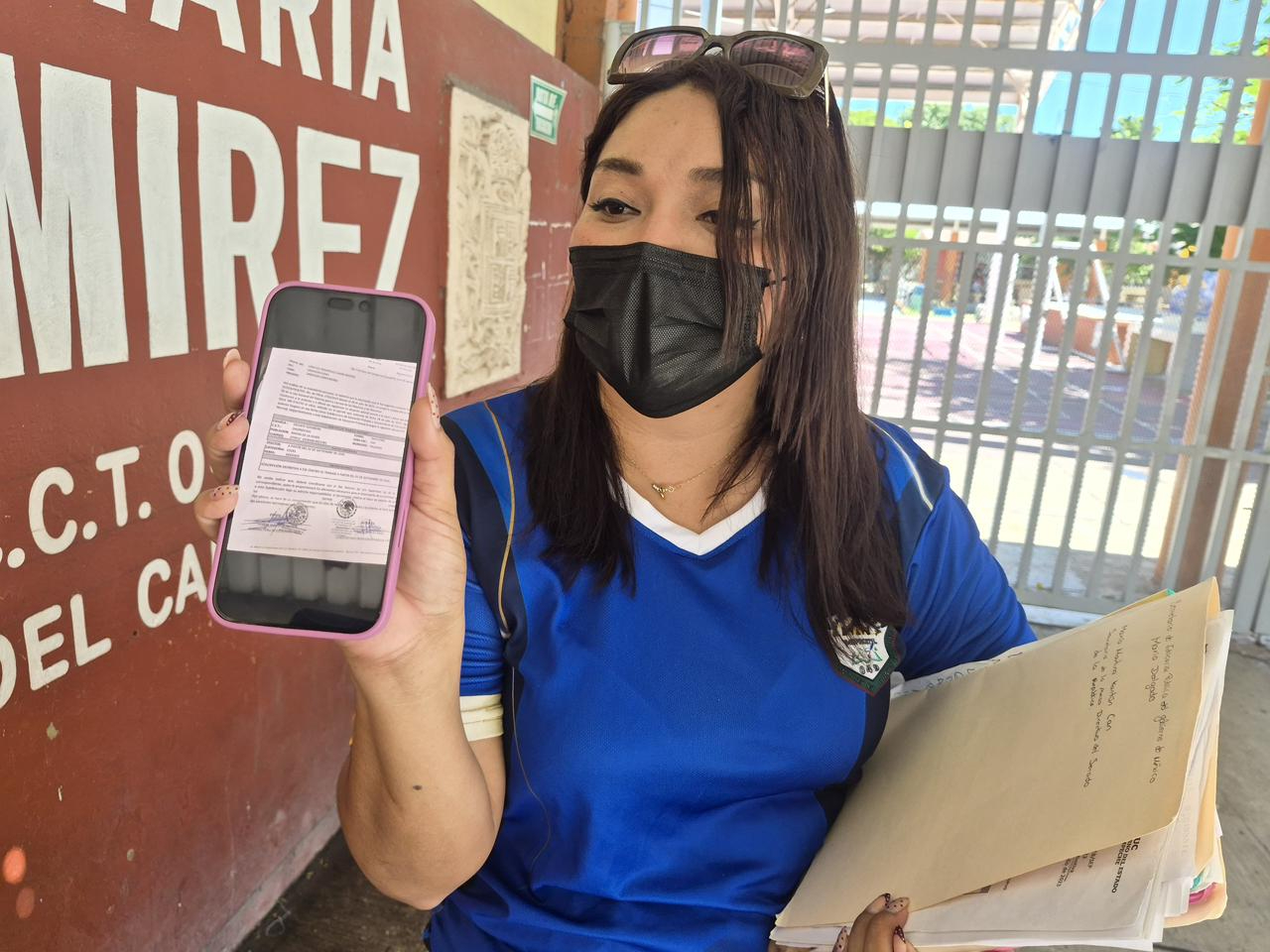 Maestra se niega a dejar primaria Rafael Ramírez; asegura tener plaza definitiva
