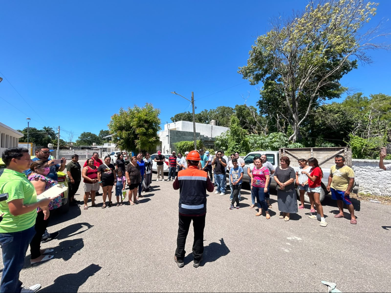 Simulacro moviliza a ciudadanos, hospitales y dependencias