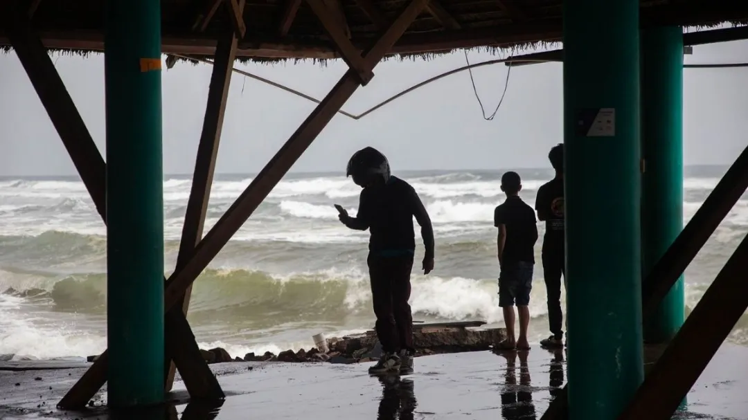 El SMN había advertido desde días previos que Polo mantendría lluvias, viento fuerte y oleaje elevado en distintos estados del occidente y noroeste del país