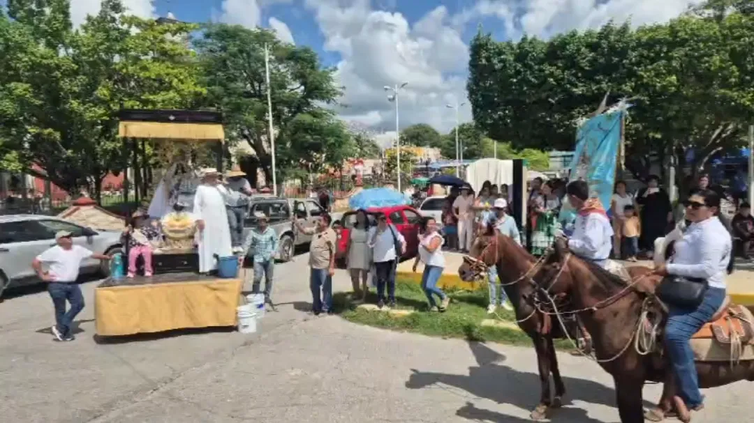 Se celebró la tradicional cabalgata en honor a la Virgen de las Mercedes en el municipio de Champotón.