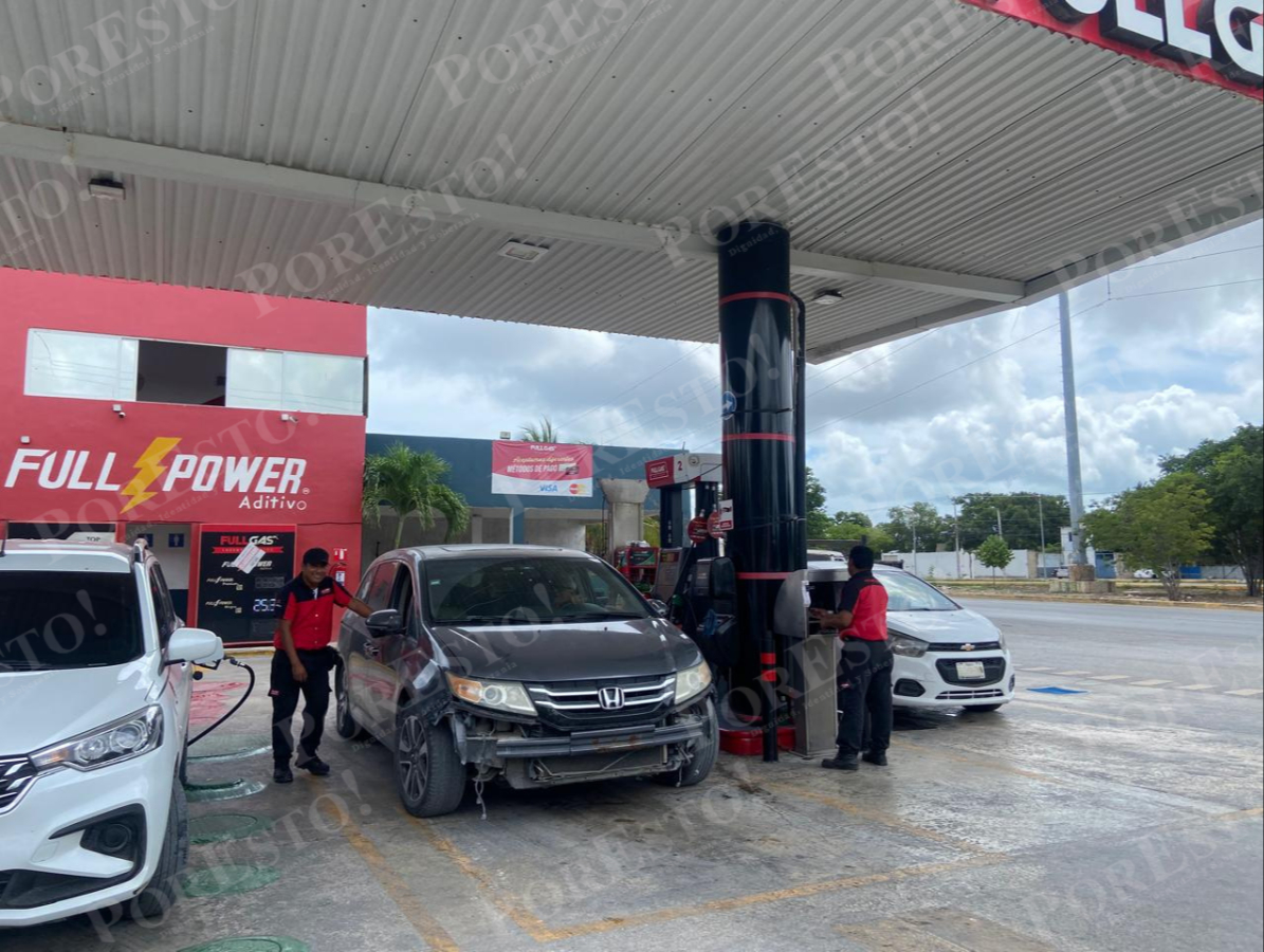 Durante un recorrido se constató que el carburante regular tiene costos homologados en Pemex, Full Gas y otros centros de servicios