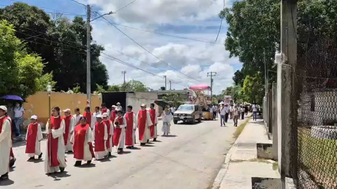 Devoción y tradición marcan festejos patronales en Champotón